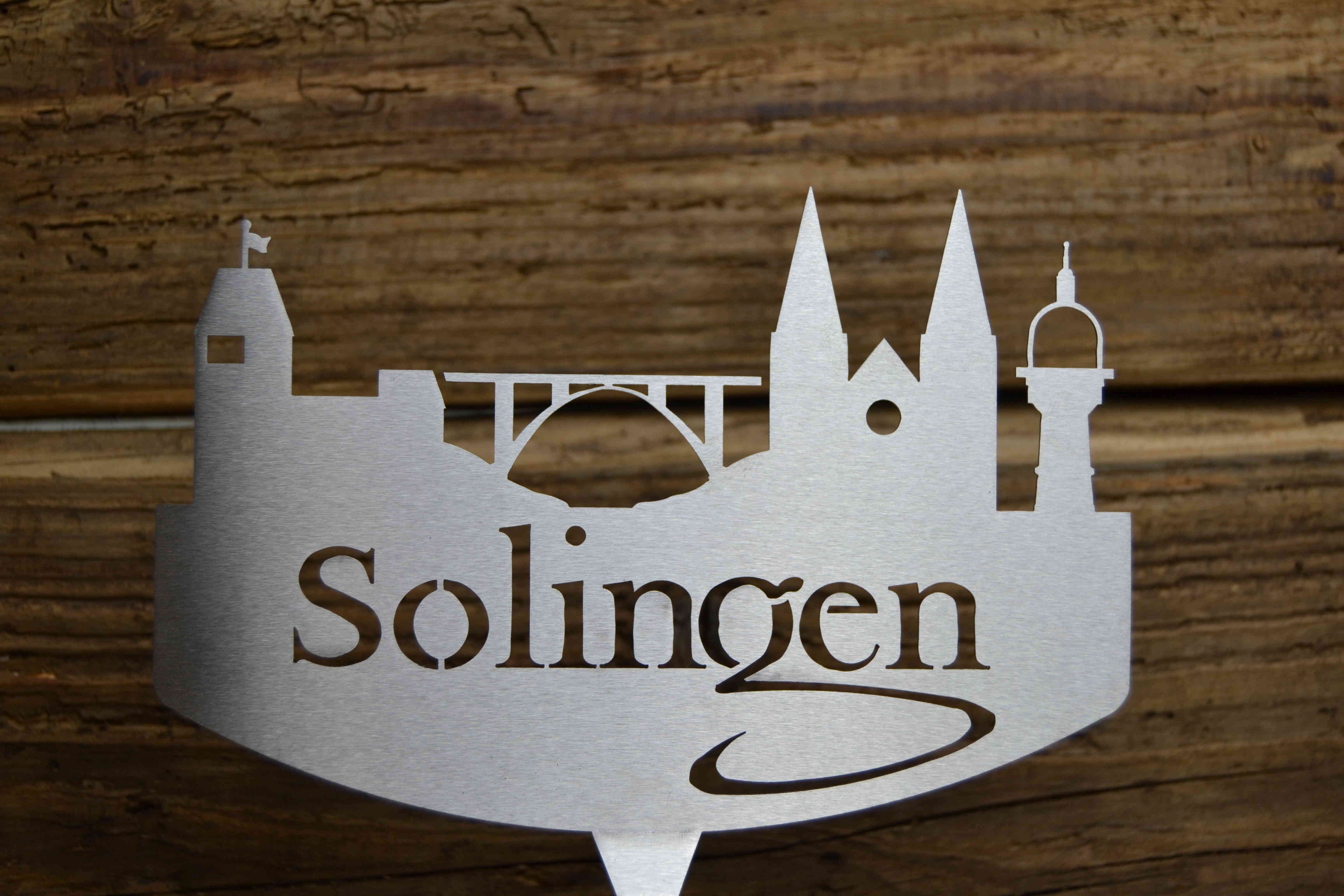 Solinger Skyline mit Zierkappe